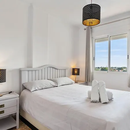 He Zenia San Francisco Apartment